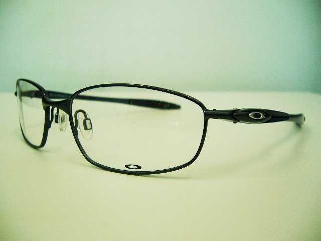 新作OAKLEYメガネフレーム