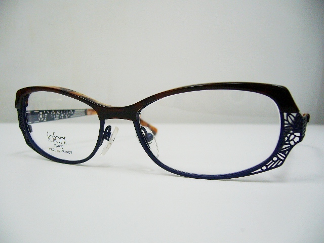 MADE IN FRANCEの和風メガネ