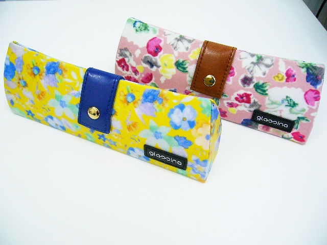 素敵なメガネケース入荷