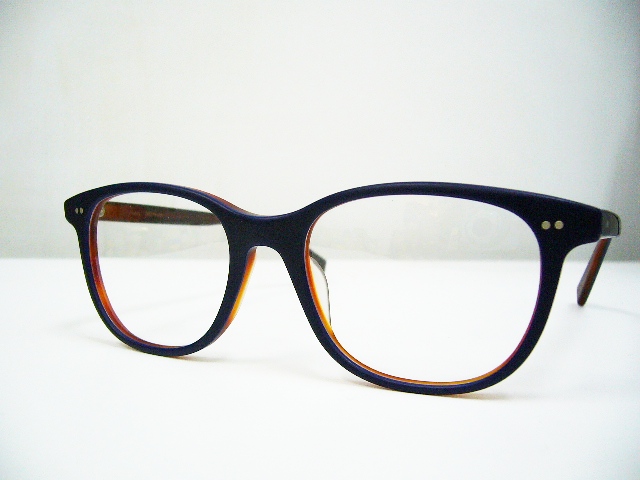 品良く、上品なメガネ