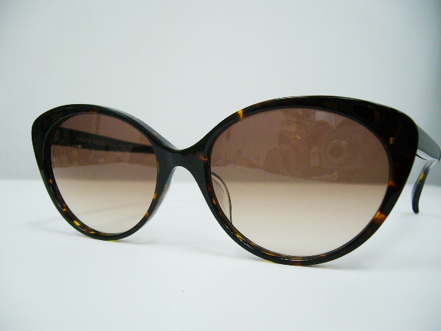 旬なサングラス