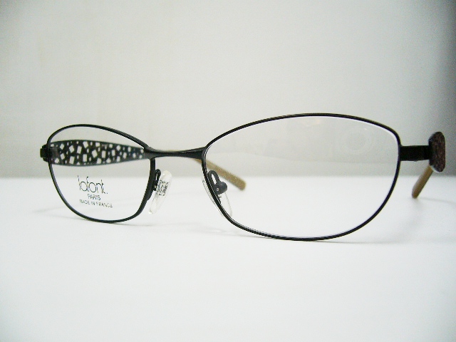 シンプルに見えますけどね…