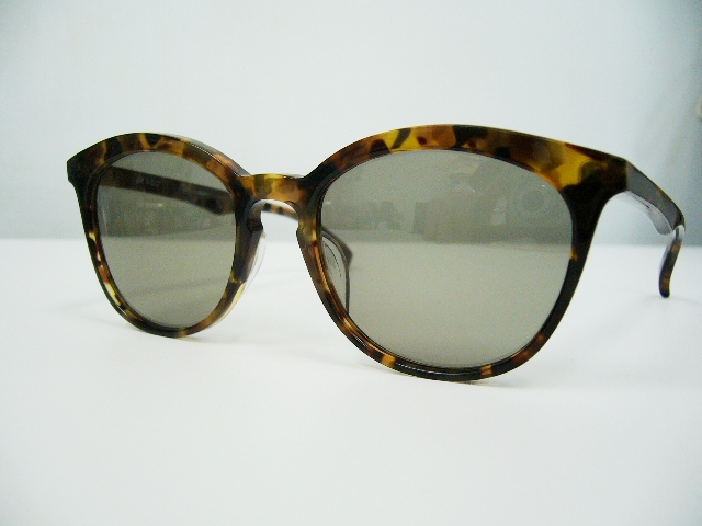 サングラスなんだもん思いっきり楽しまなきゃ