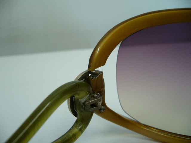 修理しても使いたい大事なサングラス