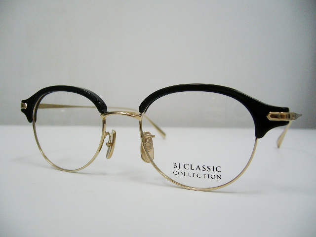 女性の方にお勧め、雰囲気が良いメガネ