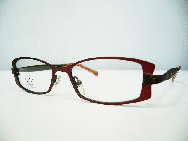 今回も出ました。日本限定カラー。