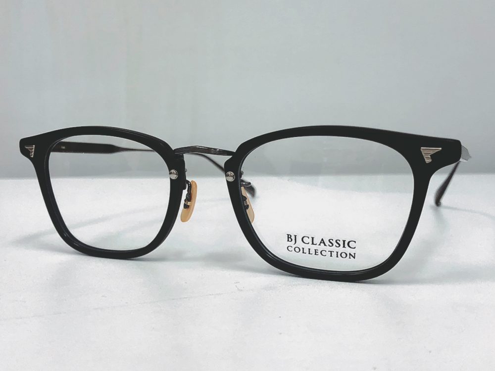 カラーレンズを入れても素敵ですね。