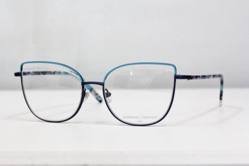 大き目サイズも入荷しました。