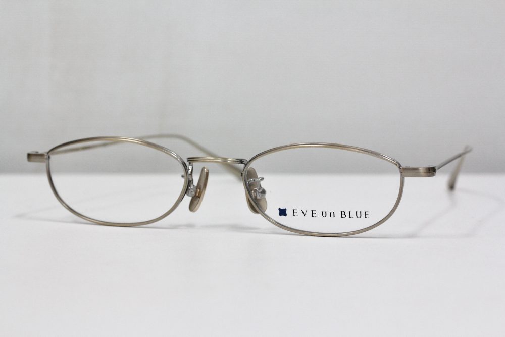 不思議な色味。