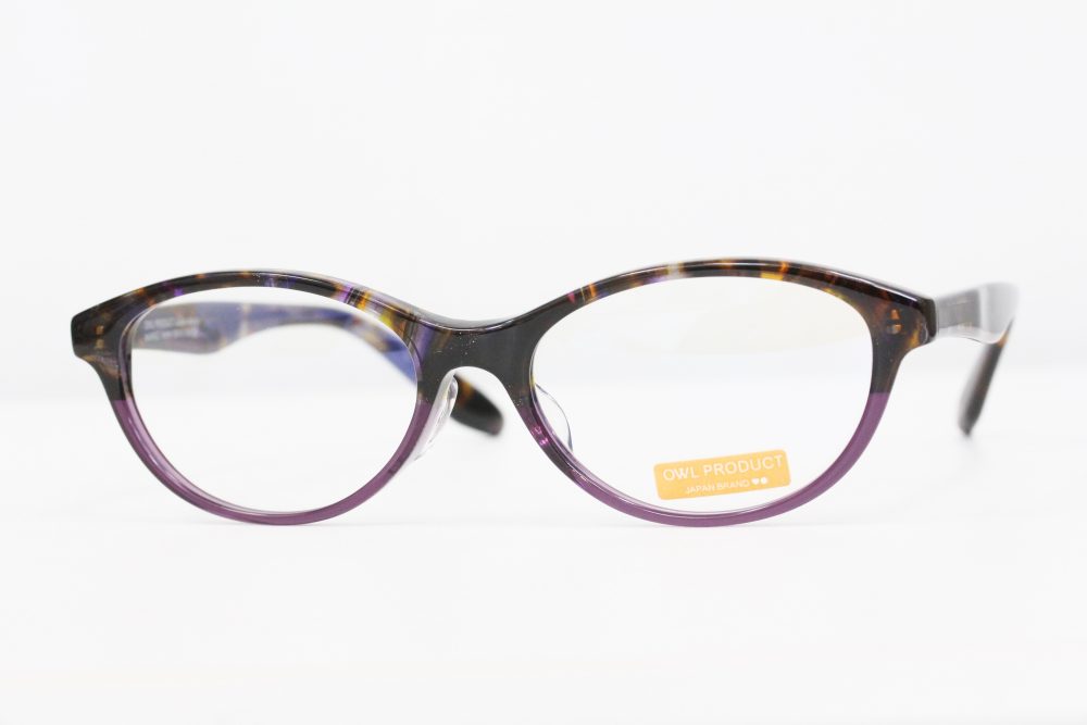 独特の色合いがクセになりそうです。