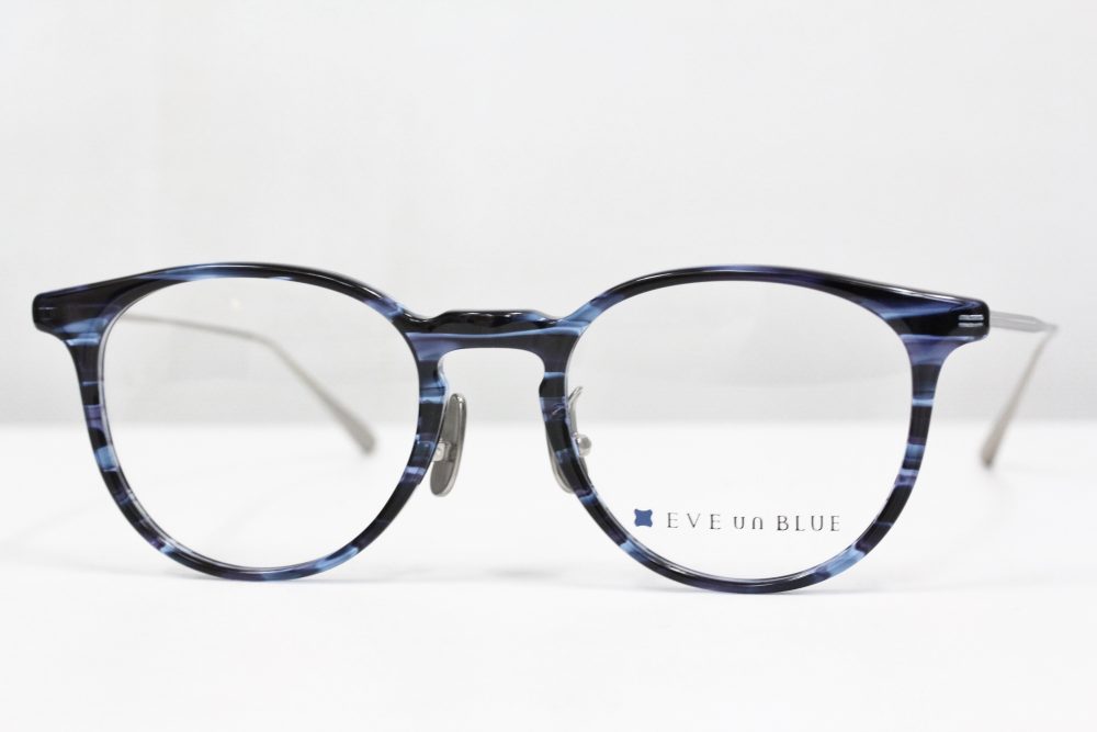 この青は何度見ても美しい。