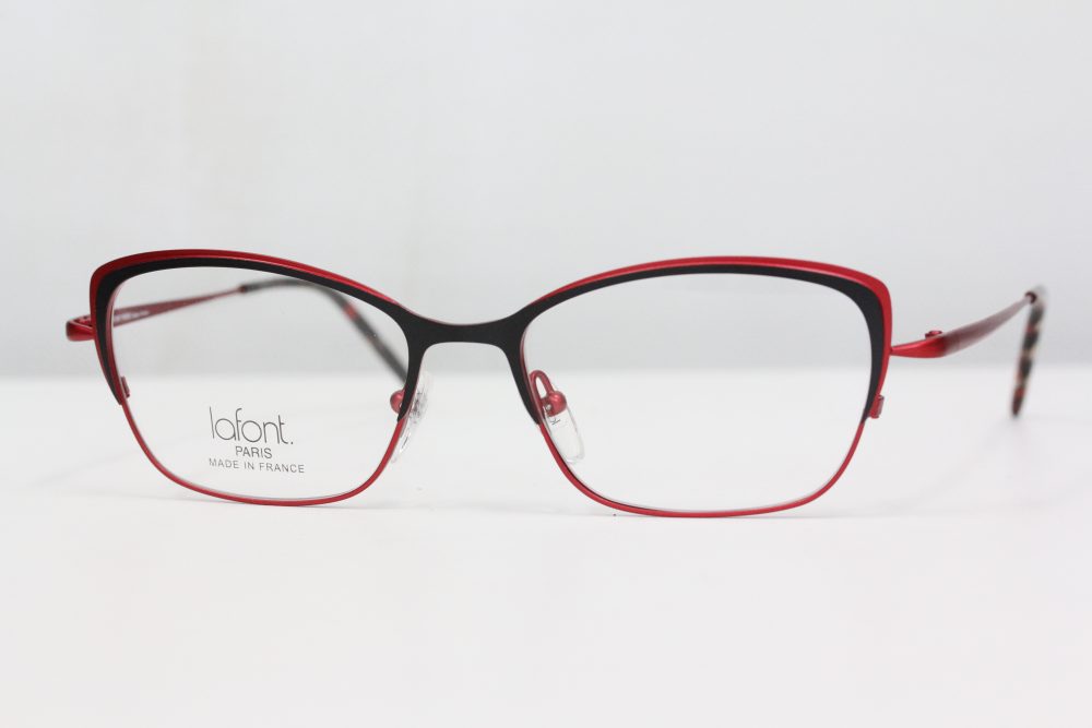 変形スクエアシェイプ。