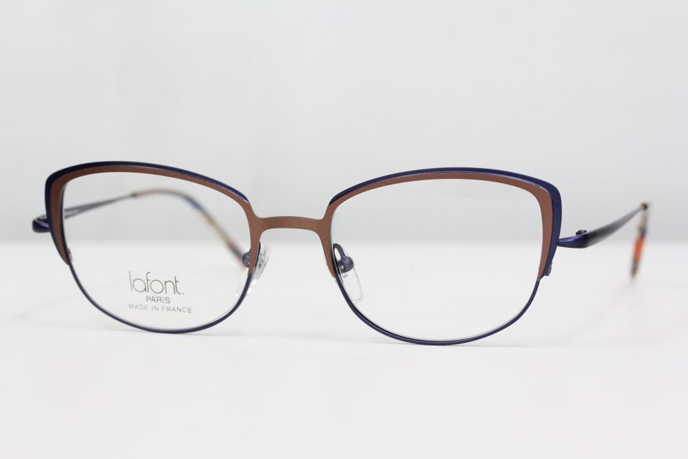 変形キャットアイシェイプ。