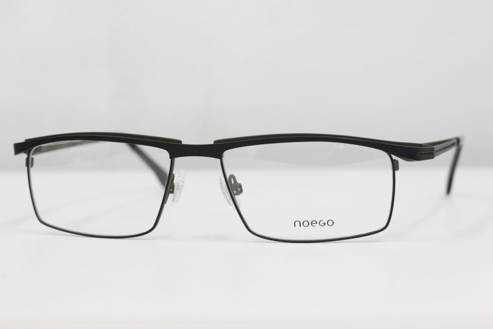 メタルフレームも良い。