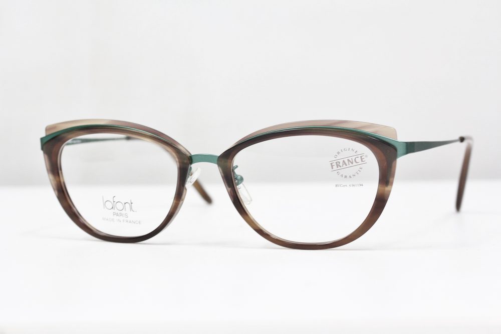 日本限定カラー入荷しました。