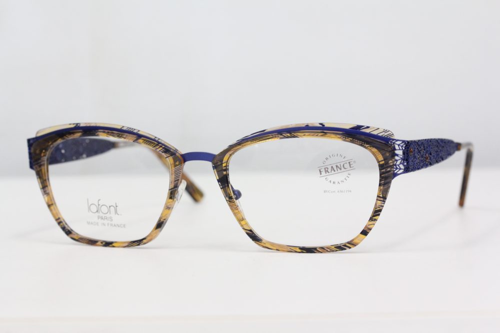 思わず見惚れてしまいます。