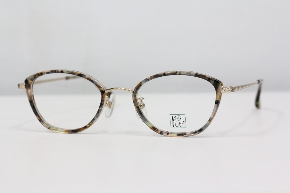 春の装いに合わせてはいかがでしょう？