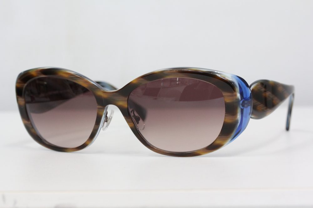 デザインと機能性を合わせたサングラス。