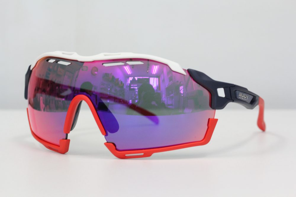 数量限定モデル入荷。