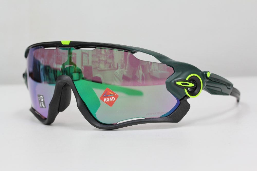 久々の『JAWBREAKER』入荷です。