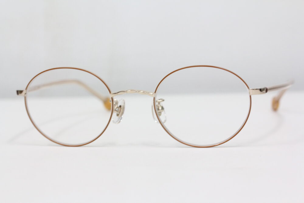 多面カットの美しさ。