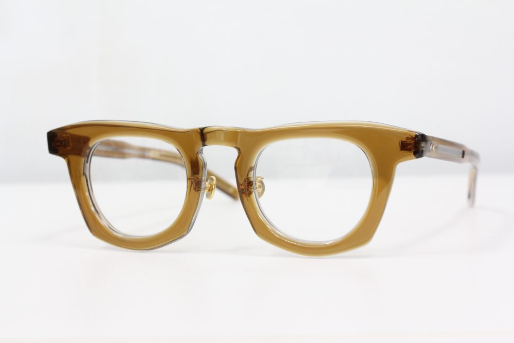 ボリュームあるフレンチライン。