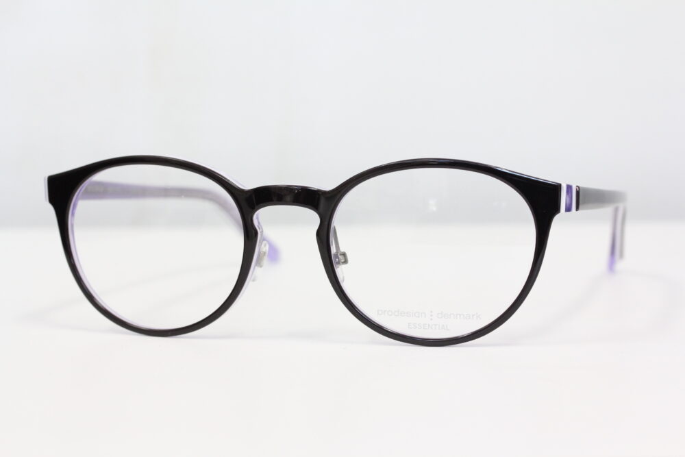 prodesign：denmark”らしい”フレーム。