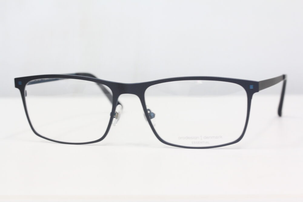 飽きのこないデザインって…。