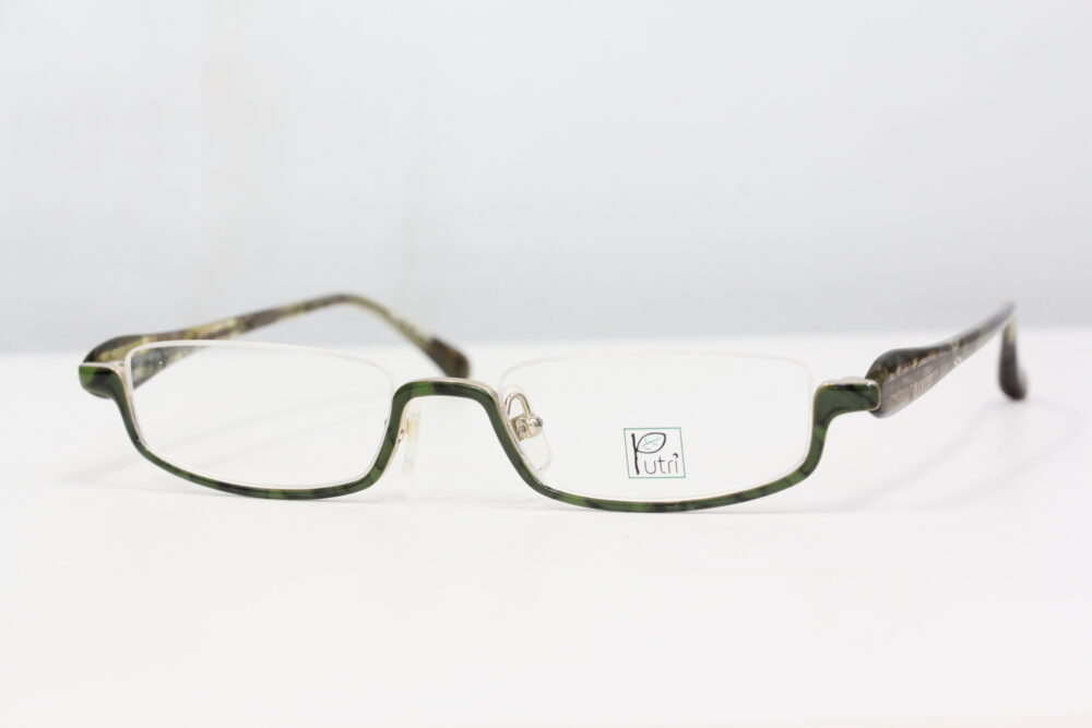 久々にアンダーリム、入荷しました！