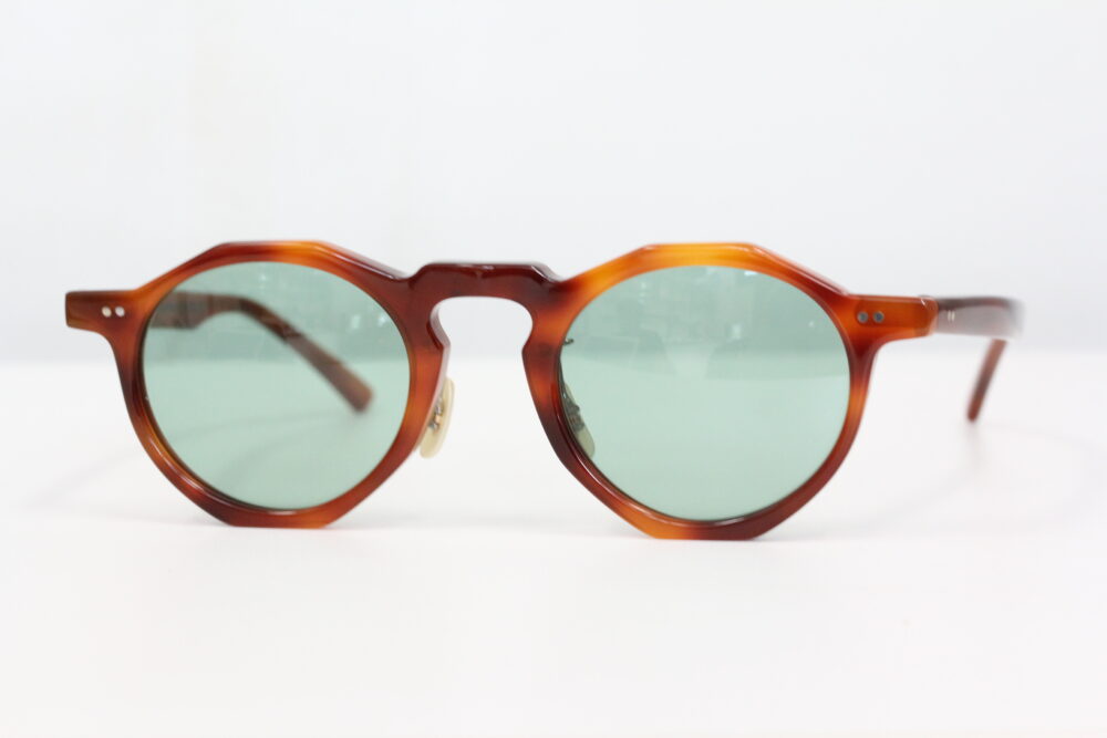 サングラスver.も入荷しました。