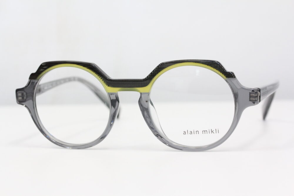 よりファッショナブルにいきましょう。