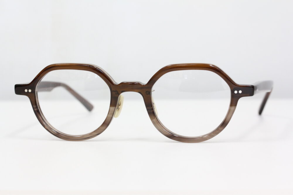 こなれ感が演出できるクラウンパント。