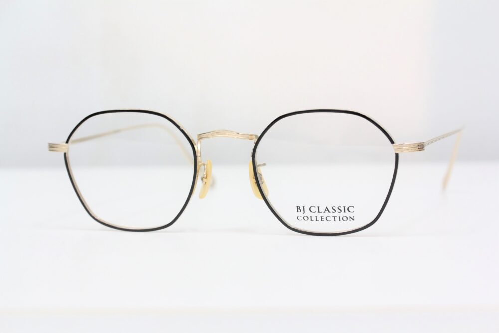 七宝塗りされたタイプも入荷しました。