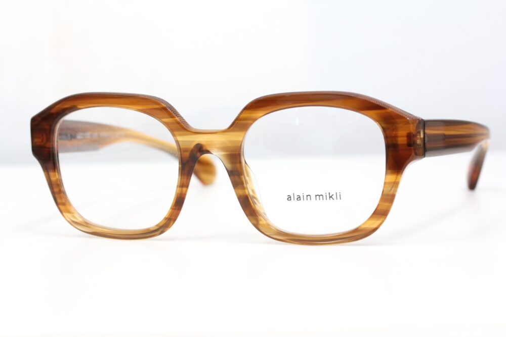 お待たせしました。新生『alain mikli』の登場です！