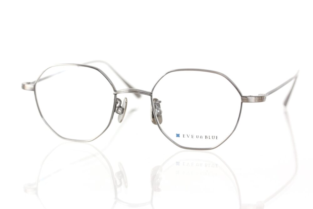 EVE un BLUE ”Ｍ003”