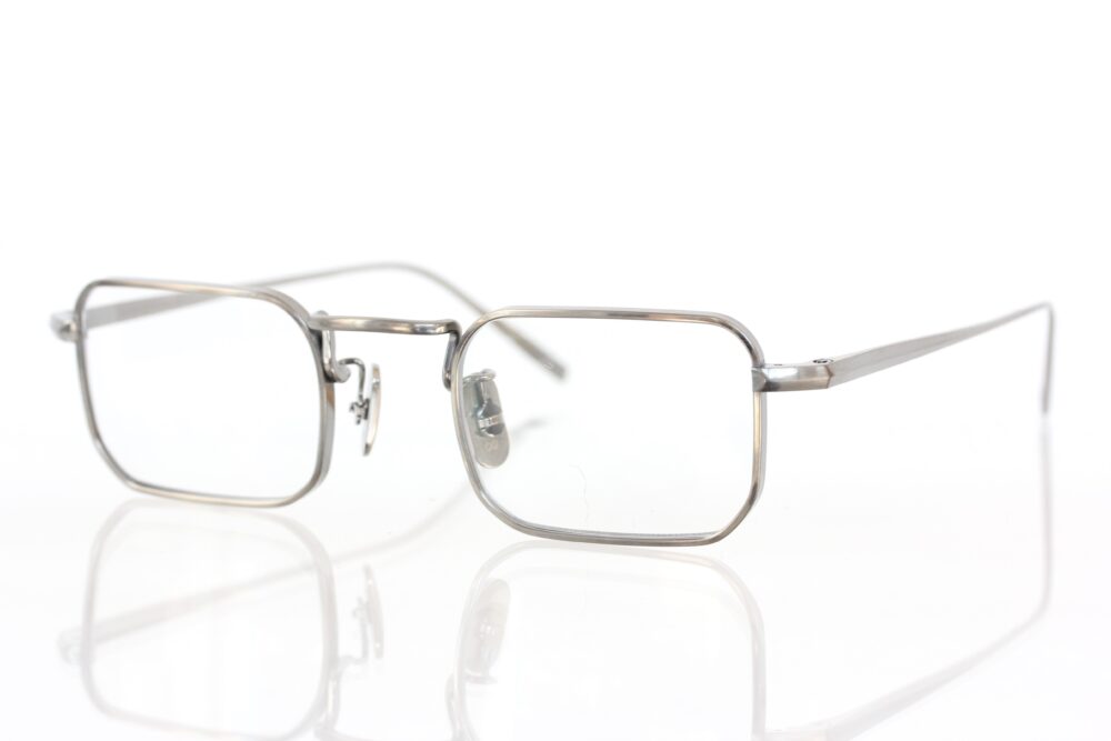 OG×OLIVER GOLDSMITH ”LUMIERE X”