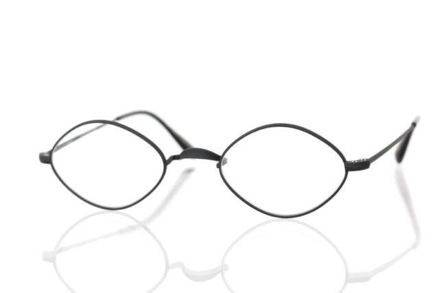 OLIVER GOLDSMITH ”DIAMOND”