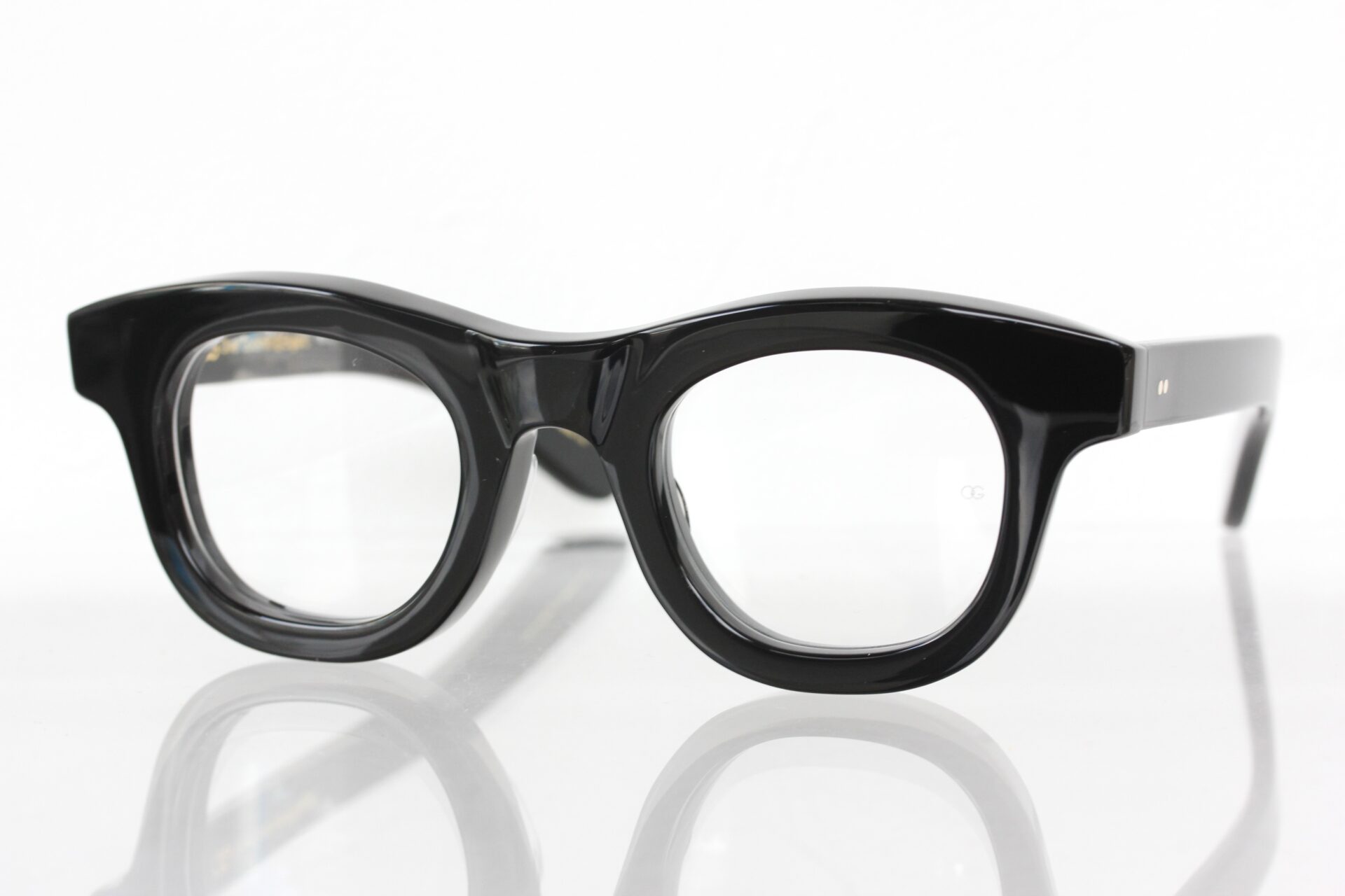 OLIVER GOLDSMITH “CAPTAIN”