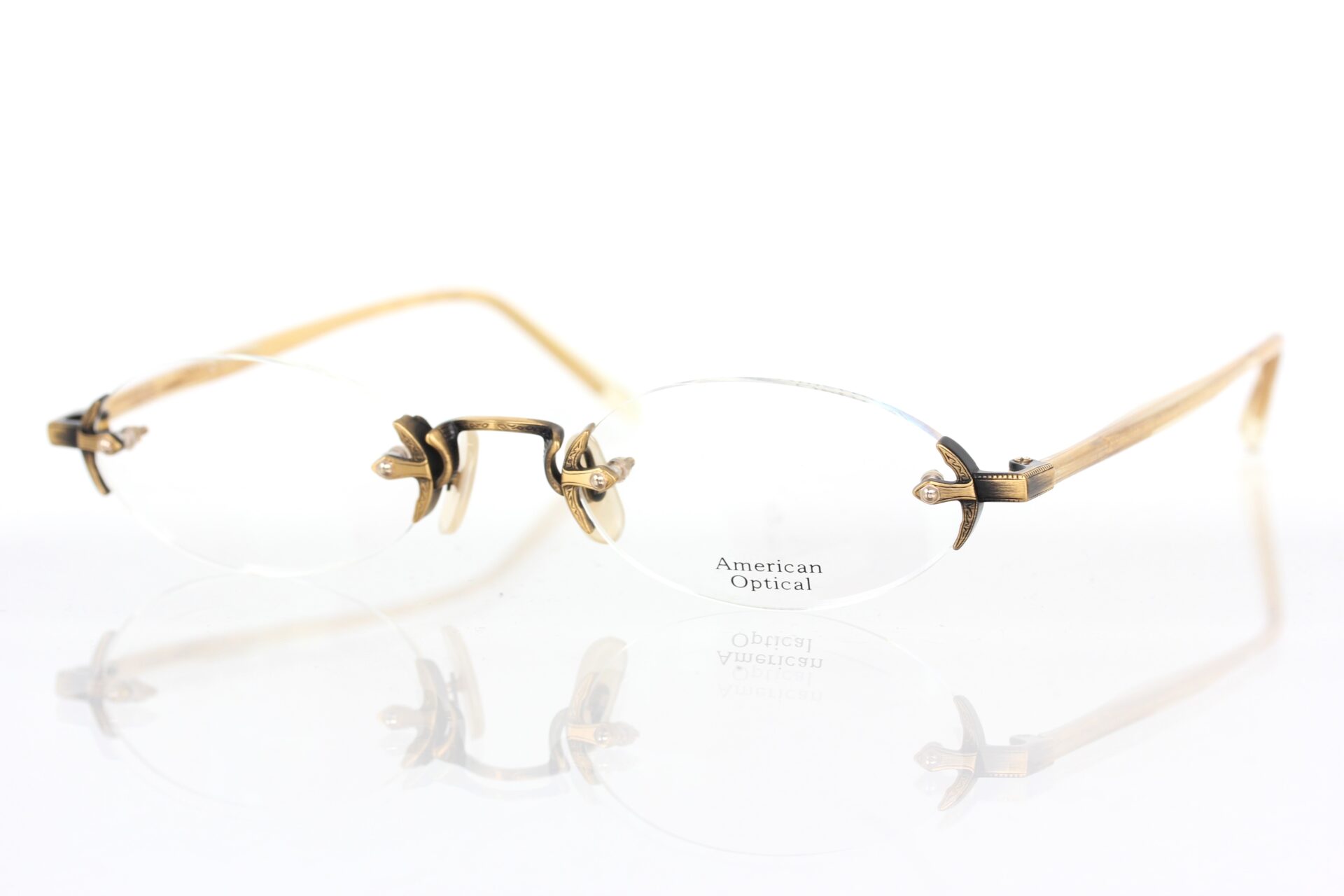 American Optical ”Cortland 302”